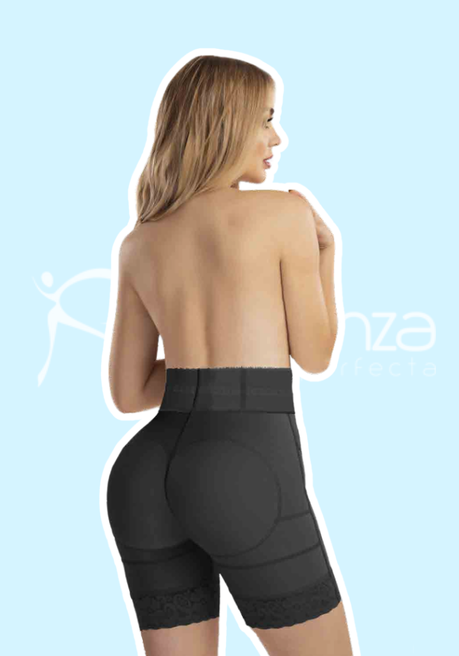 Mod. 3314 Short cintura alta con broches